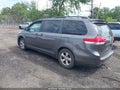 Photo 3 of 16 — 2013 Toyota Sienna