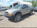 Photo 2 of 11 — 2001 Chevrolet S-10
