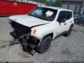 Photo 2 of 17 — 2018 Jeep Renegade