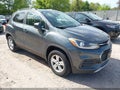 Photo 1 of 16 — 2018 Chevrolet Trax