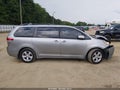 2011 Toyota Sienna — photo 13 of 19 | VIN 5TDKK3DC3BS043496