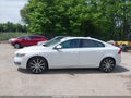 Photo 14 of 16 — 2016 Volvo S60