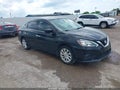 2018 Nissan Sentra — photo 1 of 11 | VIN 3N1AB7AP6JY210339