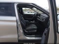 Photo 5 of 17 — 2025 Mitsubishi Outlander