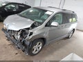 Photo 2 of 17 — 2011 Toyota Sienna