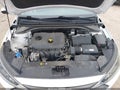 Photo 10 of 17 — 2019 Hyundai Elantra