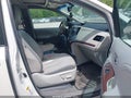 Photo 5 of 16 — 2011 Toyota Sienna