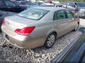 Photo 4 of 11 — 2006 Toyota Avalon