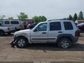 Photo 14 of 16 — 2006 Jeep Liberty