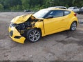 Photo 2 of 12 — 2016 Hyundai Veloster
