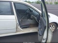 Photo 5 of 16 — 2005 Kia Spectra
