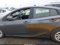 Photo 14 of 16 — 2017 Toyota Prius