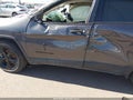 Photo 20 of 22 — 2016 Jeep Cherokee