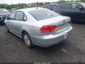 Photo 3 of 11 — 2012 Volkswagen Passat
