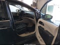 Photo 5 of 16 — 2021 Chrysler Pacifica