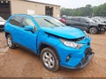 Photo 1 of 16 — 2020 Toyota RAV4