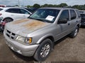 Photo 2 of 11 — 2004 Isuzu Rodeo