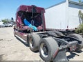 2017 Freightliner Cascadia 125 — photo 3 of 16 | VIN 3AKJGLDV3HSHY7821