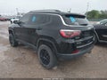 Photo 3 of 18 — 2018 Jeep Compass