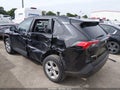 Photo 3 of 18 — 2021 Toyota RAV4