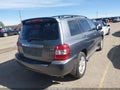 Photo 4 of 16 — 2006 Toyota Highlander Hybrid