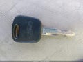 2000 Ford Crown Victoria — photo 11 of 16 | VIN 2FAFP74W9YX138328