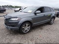 Photo 2 of 16 — 2015 Audi Q7