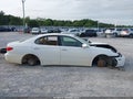 Photo 13 of 16 — 2005 Lexus ES 330