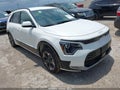 2024 Kia Niro — photo 1 of 18 | VIN KNDCR3L18R5097943