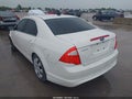 Photo 3 of 16 — 2010 Ford Fusion