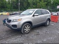 Photo 2 of 11 — 2013 Kia Sorento