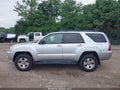 Photo 14 of 16 — 2004 Toyota 4Runner