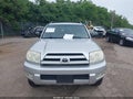 Photo 6 of 16 — 2004 Toyota 4Runner