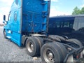 Photo 3 of 15 — 2020 Freightliner New Cascadia 126
