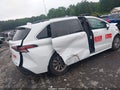 Photo 4 of 16 — 2022 Toyota Sienna