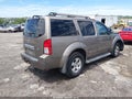 Photo 4 of 17 — 2005 Nissan Pathfinder