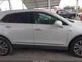 2017 Cadillac XT5 — photo 13 of 16 | VIN 1GYKNCRS7HZ137860