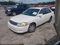 Photo 2 of 15 — 2000 Toyota Avalon