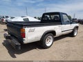 1988 Toyota Pickup — photo 4 of 11 | VIN JT4RN50R8J5168834