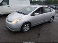 Photo 2 of 11 — 2004 Toyota Prius