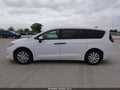 Photo 17 of 19 — 2021 Chrysler Voyager