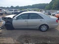 Photo 14 of 16 — 2002 Toyota Camry