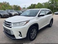 Photo 2 of 10 — 2019 Toyota Highlander