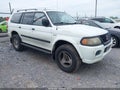 Photo 1 of 12 — 2001 Mitsubishi Montero
