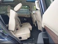 Photo 8 of 17 — 2018 Land Rover Discovery
