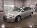 2015 Toyota Camry — photo 2 of 16 | VIN 4T4BF1FK7FR501735