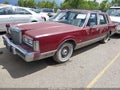 Photo 2 of 13 — 1988 Lincoln Town Car