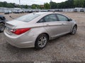 2011 Hyundai Sonata — photo 4 of 13 | VIN 5NPEB4AC0BH267435