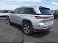Photo 3 of 17 — 2022 Jeep Grand Cherokee