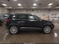 2016 Volkswagen Tiguan — photo 13 of 16 | VIN WVGAV7AX4GW551237